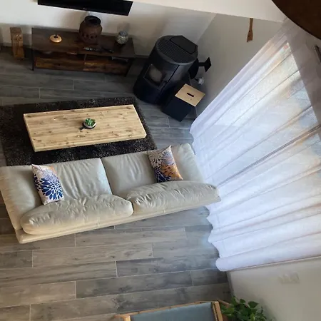 Lancien Chai Дом отдыха Laroque (Gironde)