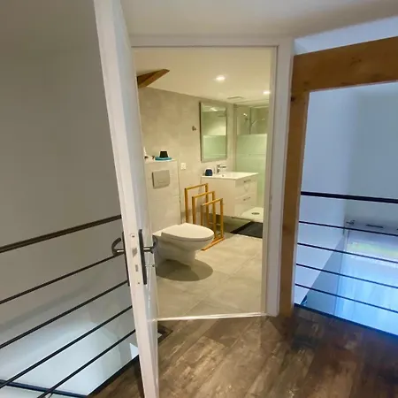 Lancien Chai Laroque (Gironde)